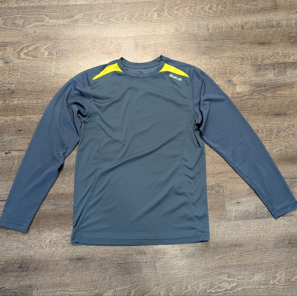 Reebok Men's Long Sleeve Athletic Shirt